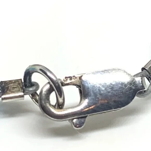 VINTAGE⚜️STERLING SILVER Austrian Crystal Necklace, Bracelet & Earrings Set - Picture 11 of 13